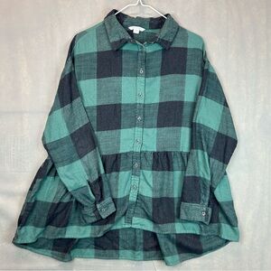 American Eagle Oversized Soft Plaid flannel BabyDoll Shirt Size Medium